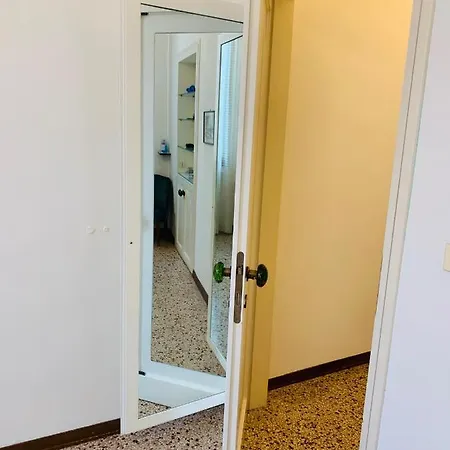 ドリーミング ベニス アパート